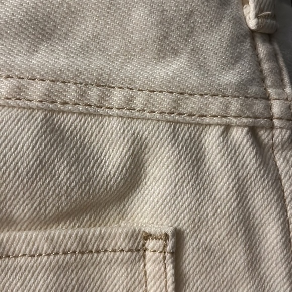 House of Harlow High Rise Mom Shorts Raw Hem Beige NWT Sz 29 - Picture 9 of 9